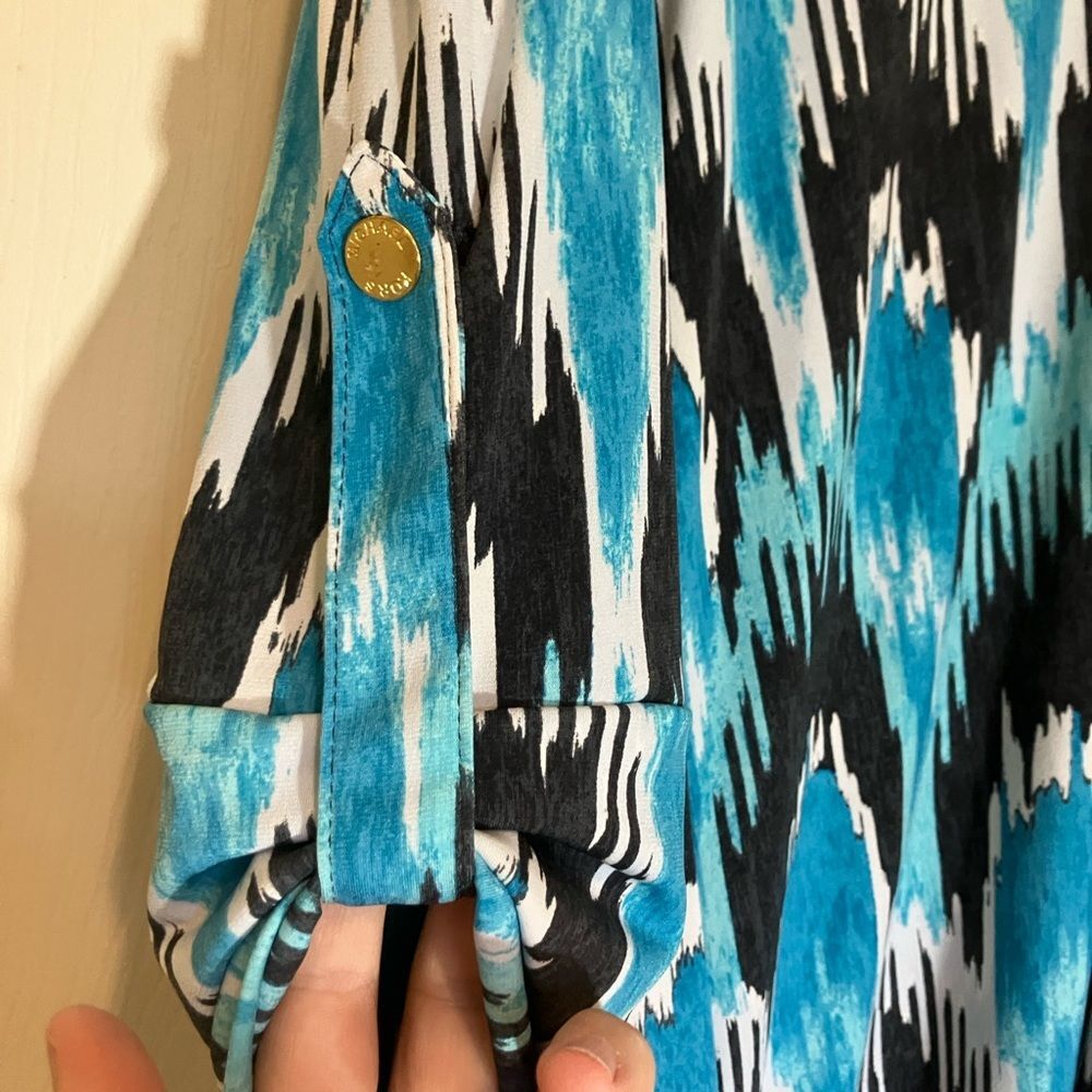 Michael Kors dress, long sleeve, detail at neck, excellent condition, small - Picture 2 of 4